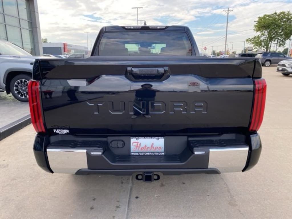 New 2026 Toyota Tundra SR5 SR5 CREWMAX 5.5