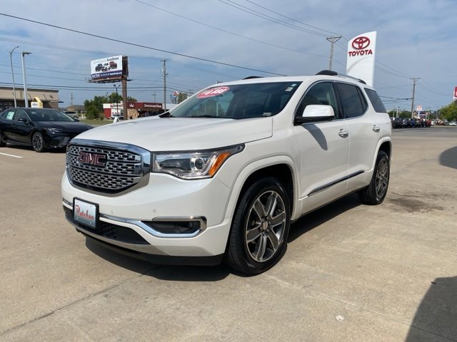 2017 GMC Acadia