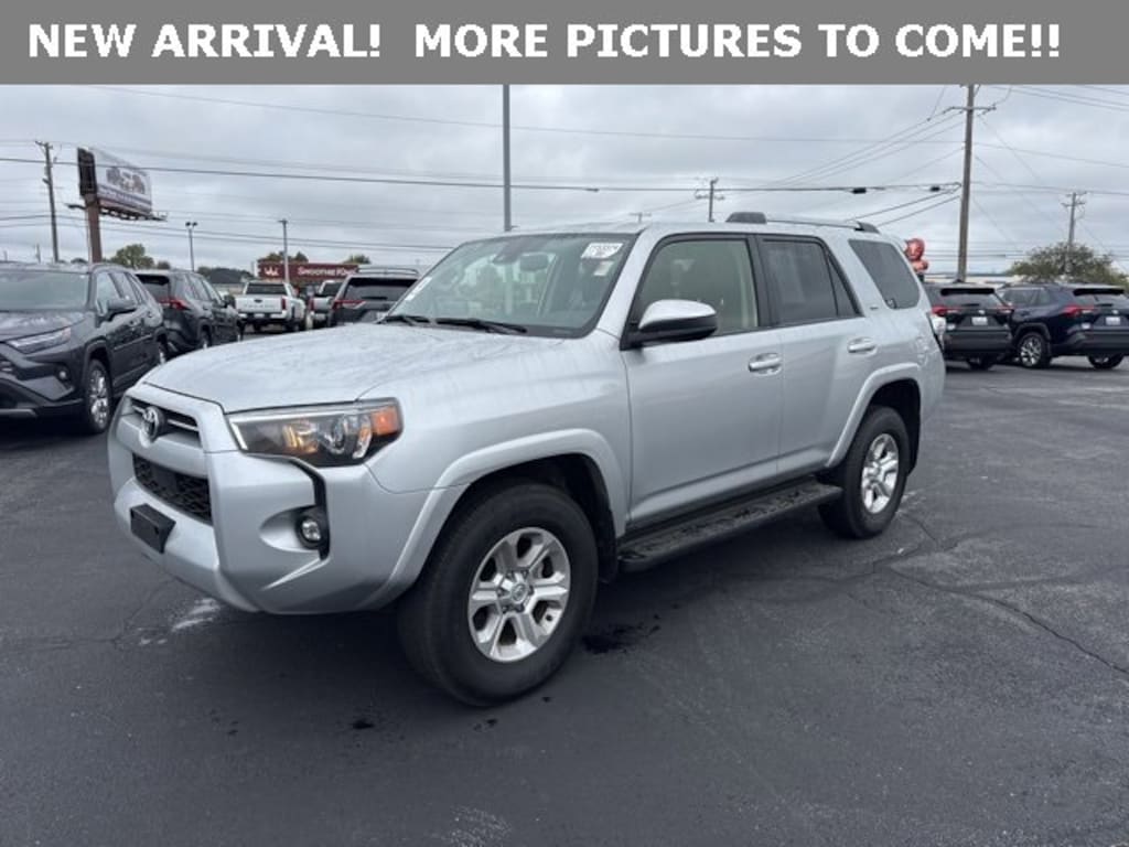 Used 2024 Toyota 4Runner SR5 SUV