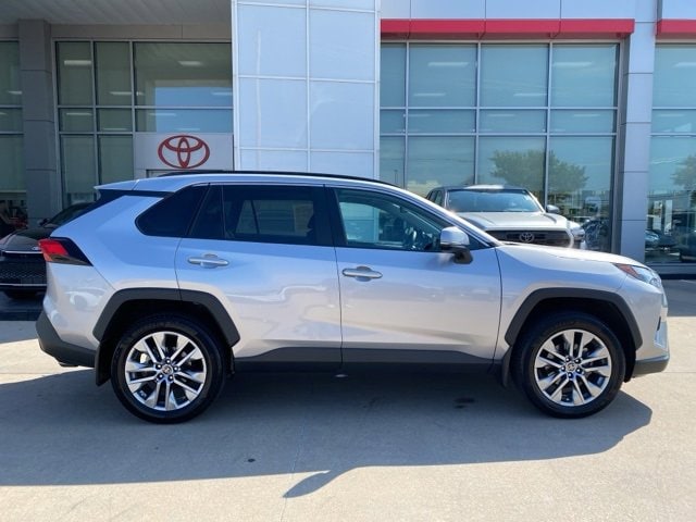 Certified 2022 Toyota RAV4 XLE Premium with VIN 2T3A1RFV2NC306839 for sale in Joplin, MO