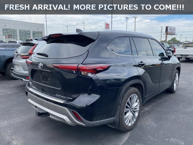 2024 Toyota Highlander Platinum photo 4