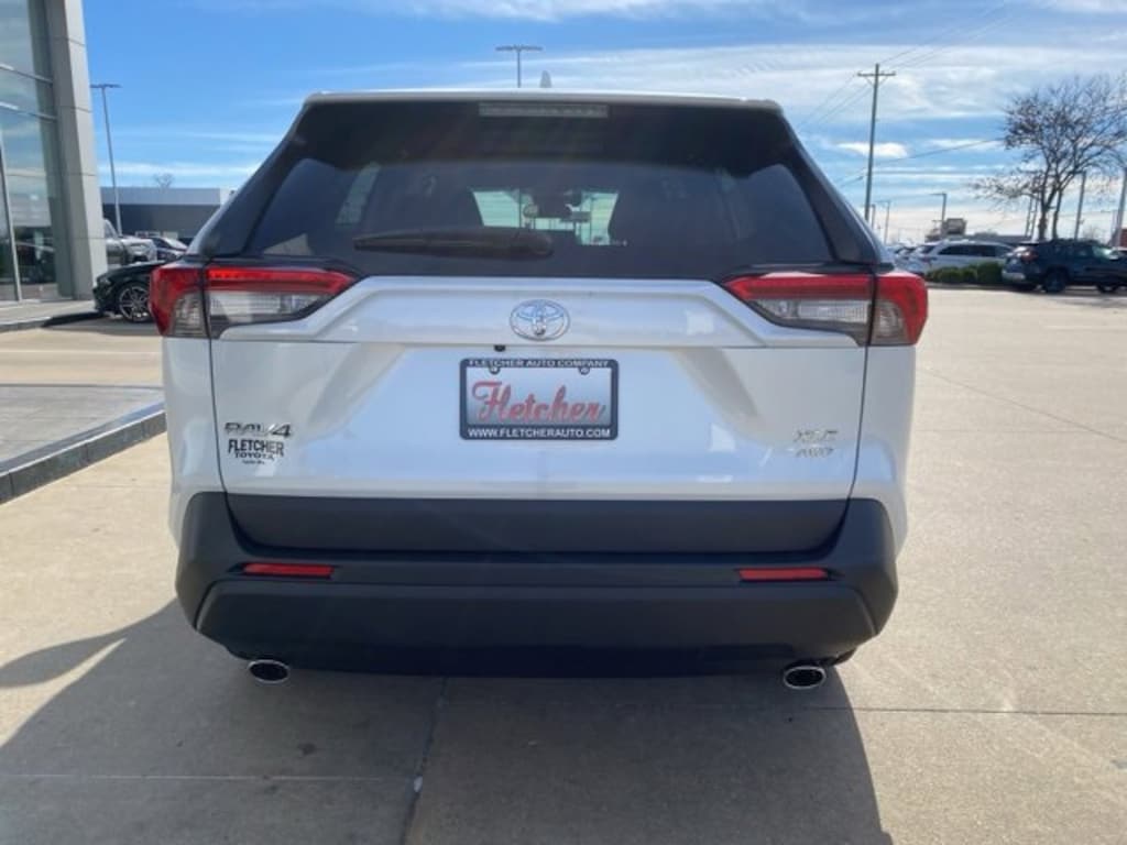 New 2025 Toyota RAV4 XLE Premium XLE PREM AWD SUV