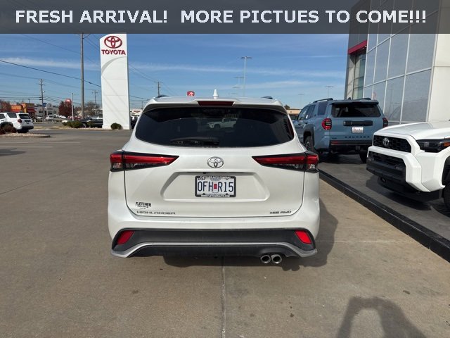 2023 Toyota Highlander XSE photo 4