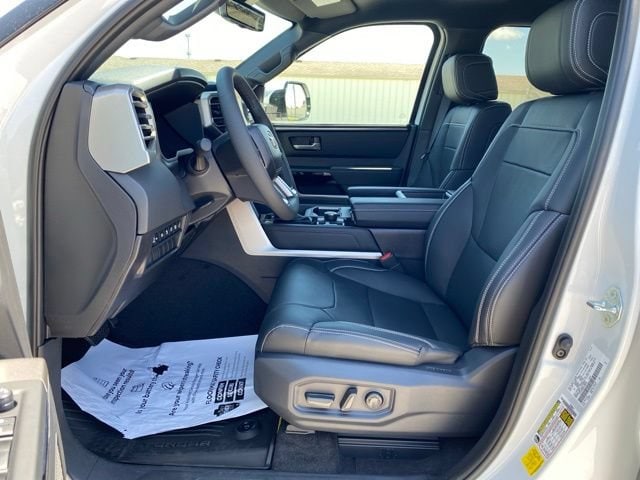 2026 Toyota Tundra Limited - Photo 13