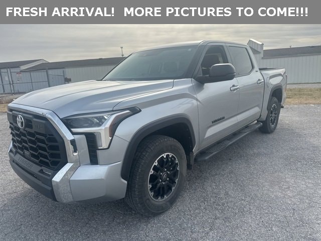 2025 Toyota Tundra SR5's photo