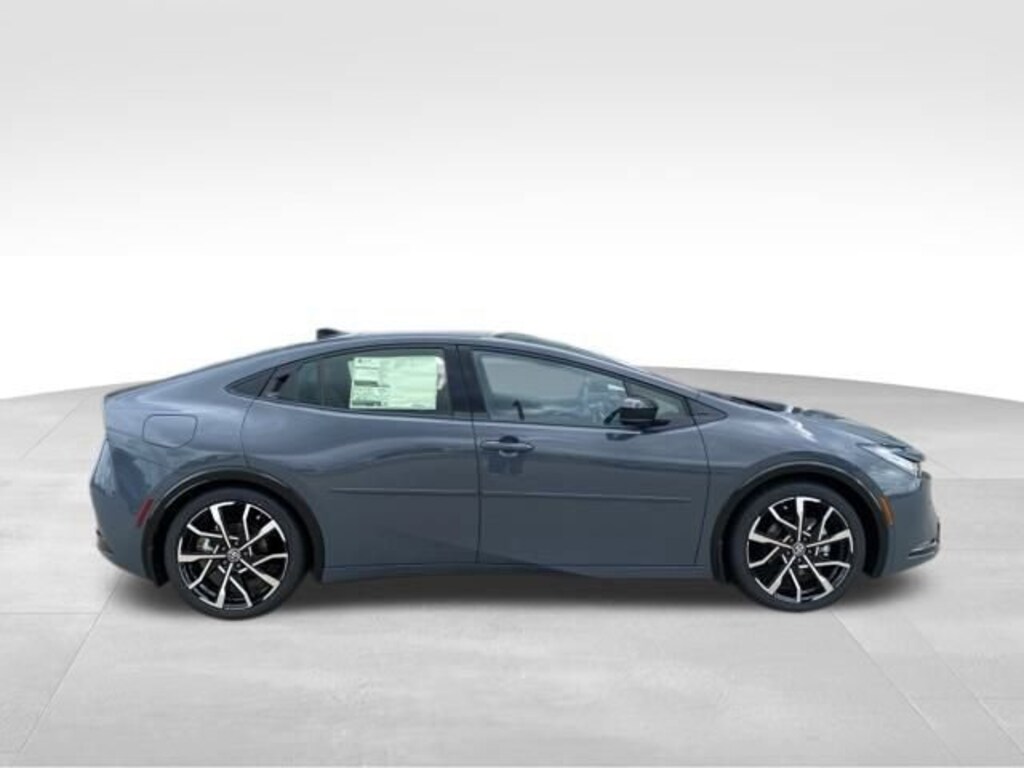 New 2026 Toyota Prius Plug-in Hybrid XSE Premium PLUG-IN HYBRID