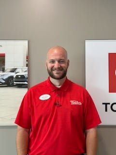 Staff member Zachary Poelma from db872bd73e5e
