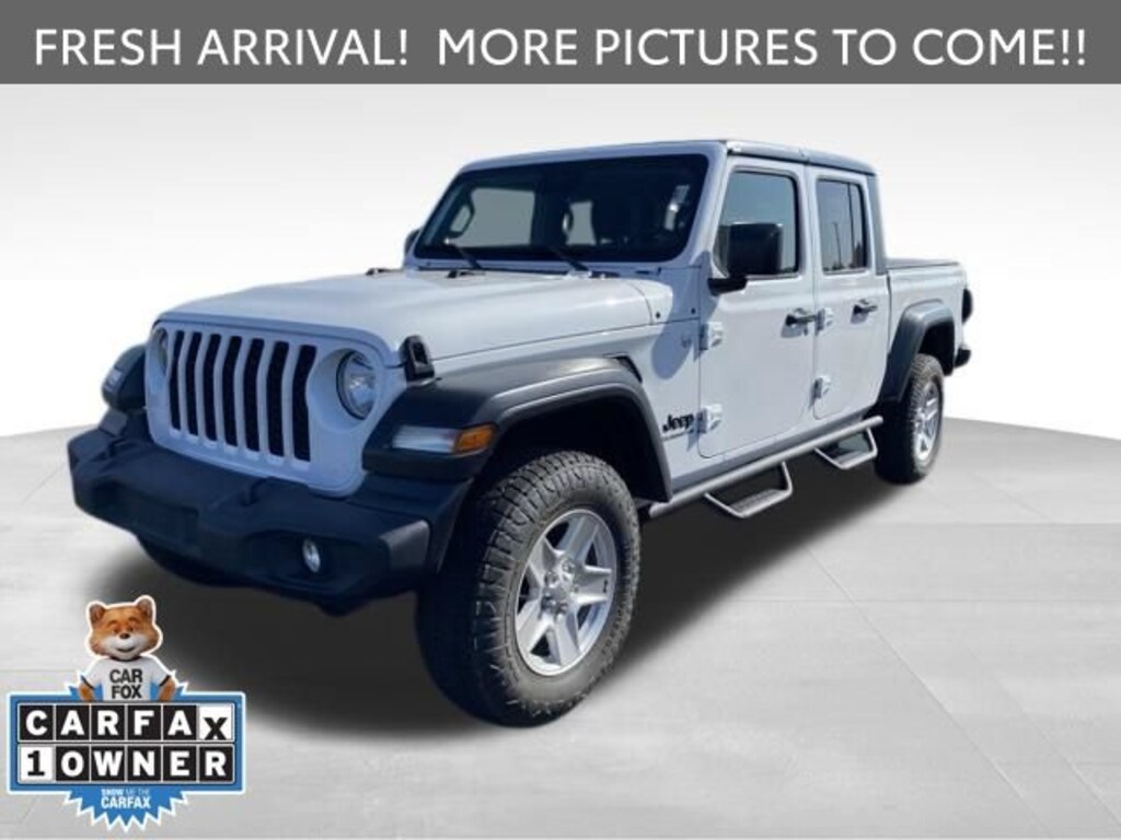 Used 2020 Jeep Gladiator Sport Truck Crew Cab