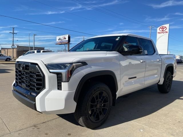 2026 Toyota Tundra Limited's photo