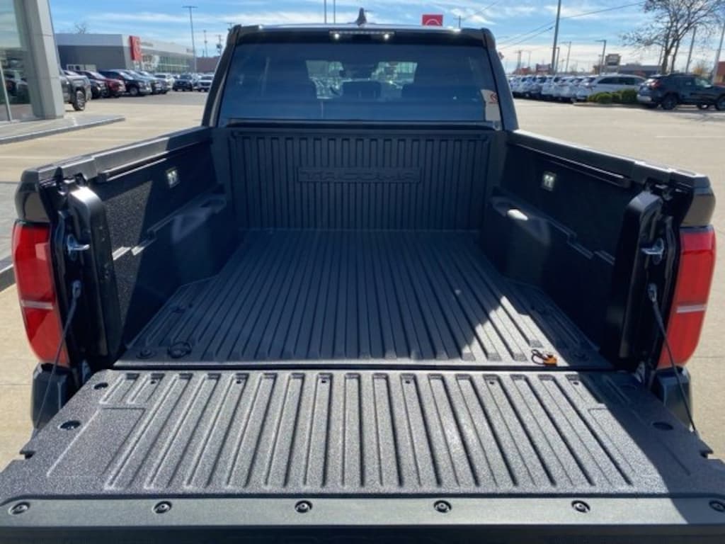 New 2025 Toyota Tacoma TRD Off-Road 4X4 DOUBLE CAB