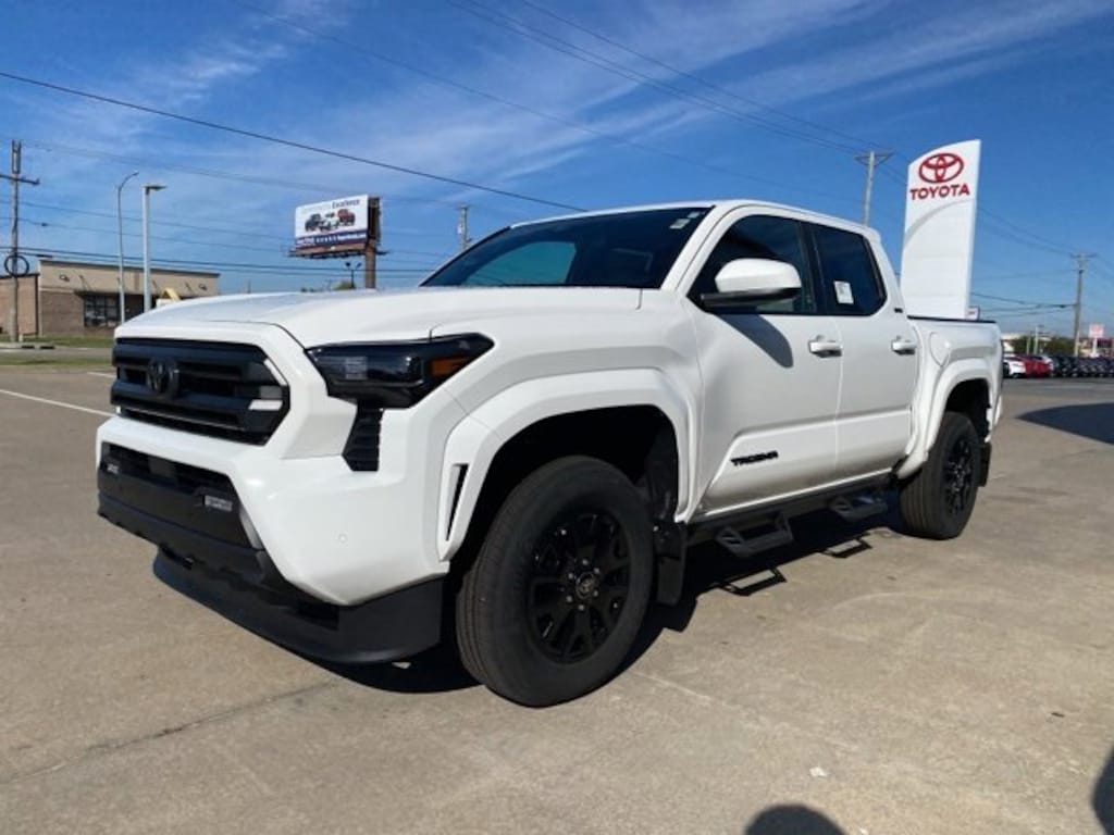 New 2025 Toyota Tacoma SR5 4X4 DOUBLE CAB