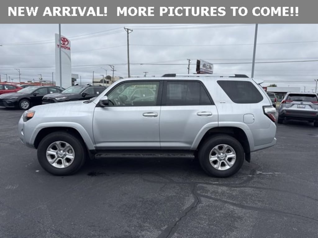 Used 2024 Toyota 4Runner SR5 SUV