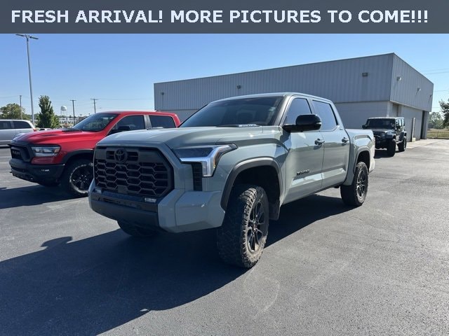 2024 Toyota Tundra i-FORCE MAX Limited