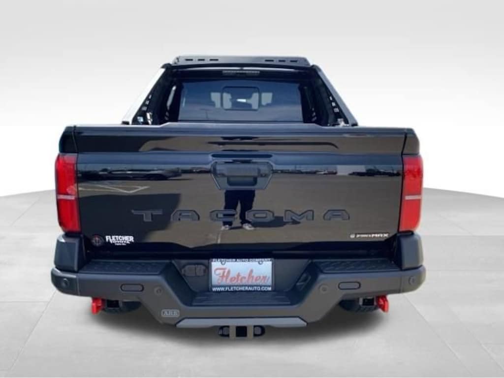 New 2026 Toyota Tacoma i-FORCE MAX Trailhunter 4X4 DOUBLE CAB HV