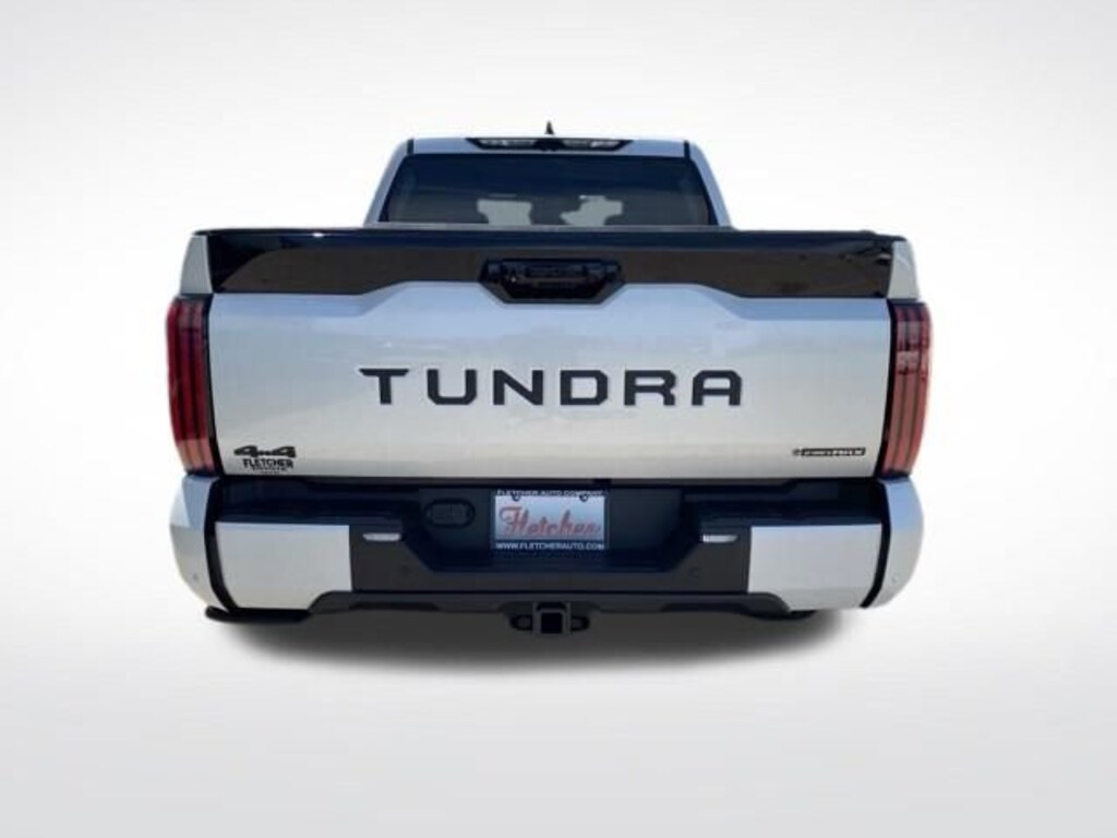 New 2026 Toyota Tundra i-FORCE MAX Platinum PLATINUM CREWMAX 5.5