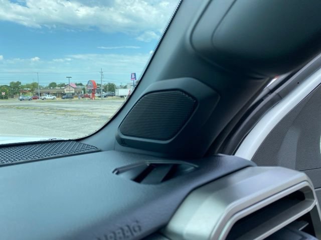 2026 Toyota Tundra Limited - Photo 21