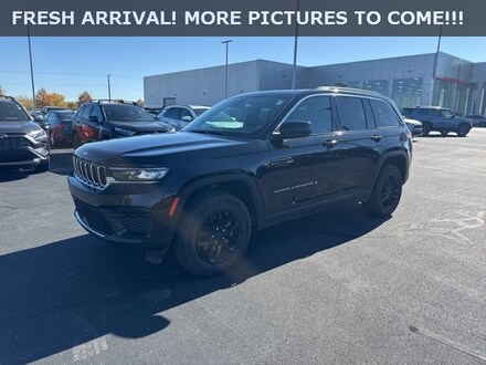 2025 Jeep Grand Cherokee Laredo SUV