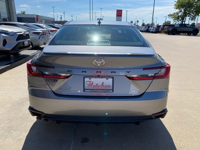 2026 Toyota Camry SE photo 2