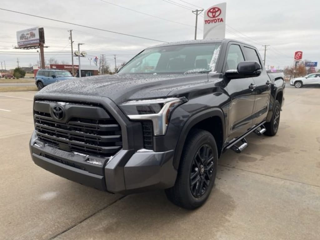 New 2026 Toyota Tundra SR5 SR5 CREWMAX 5.5