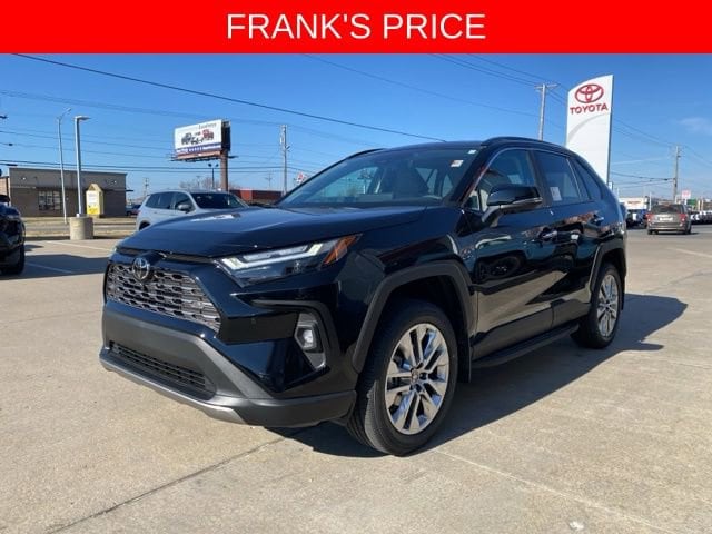 2025 Toyota RAV4 Limited's photo