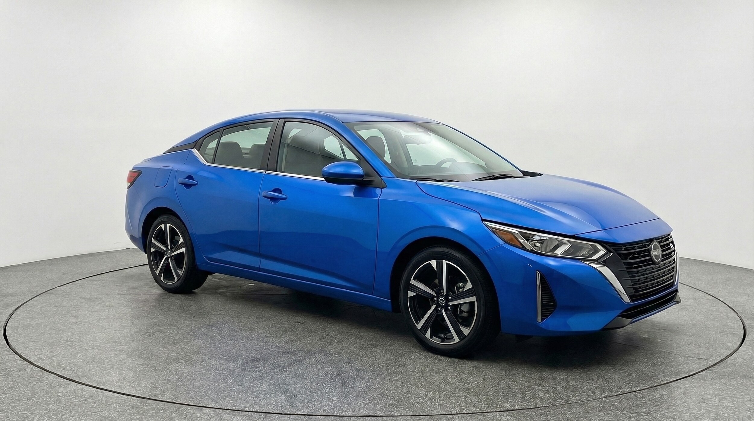 Thumbnail: 2025 Nissan Sentra - 1