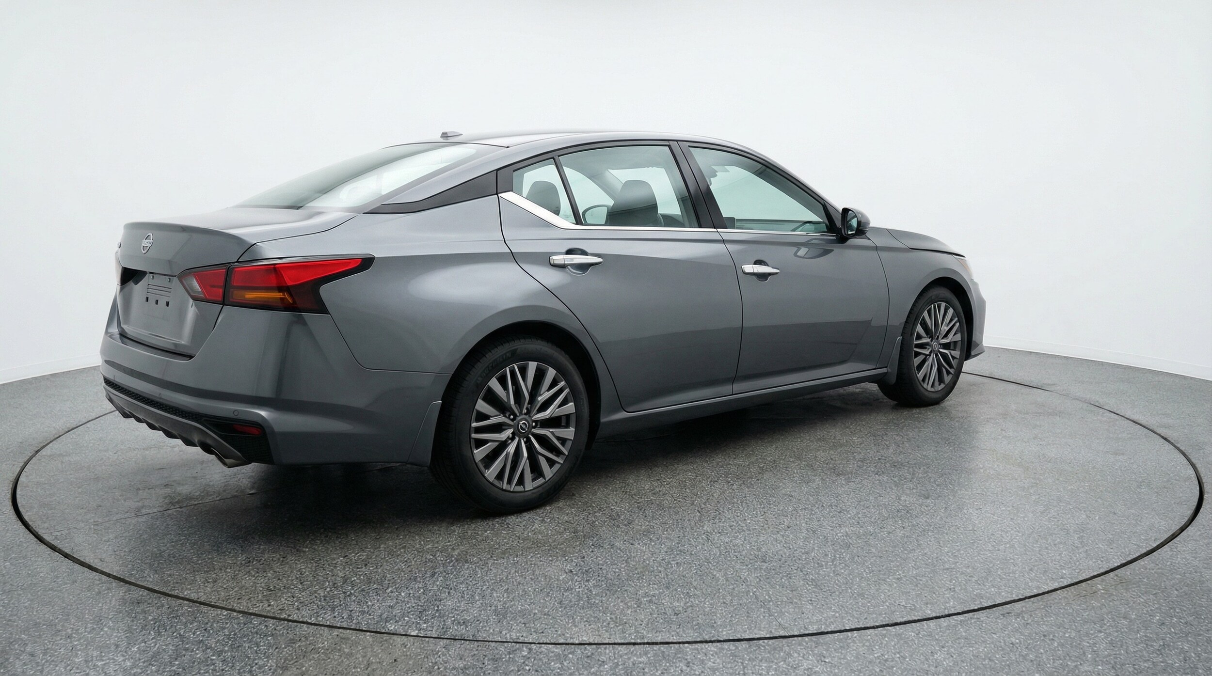 Thumbnail: 2025 Nissan Altima - 7