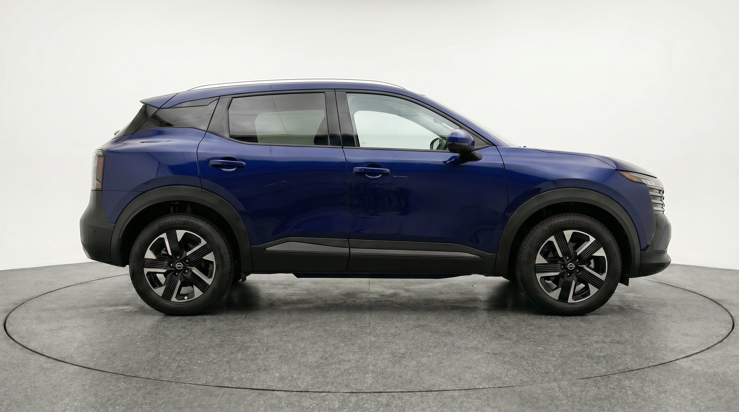 Thumbnail: 2026 Nissan Kicks - 11