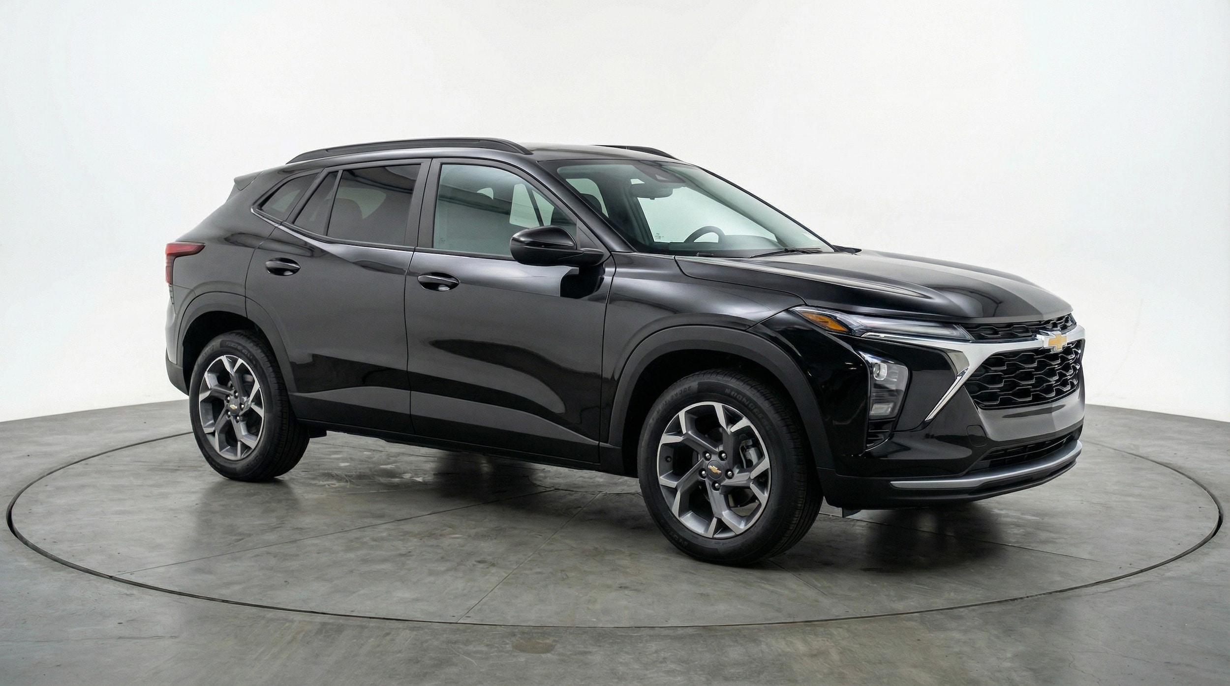 Thumbnail: 2025 Chevrolet Trax - 1