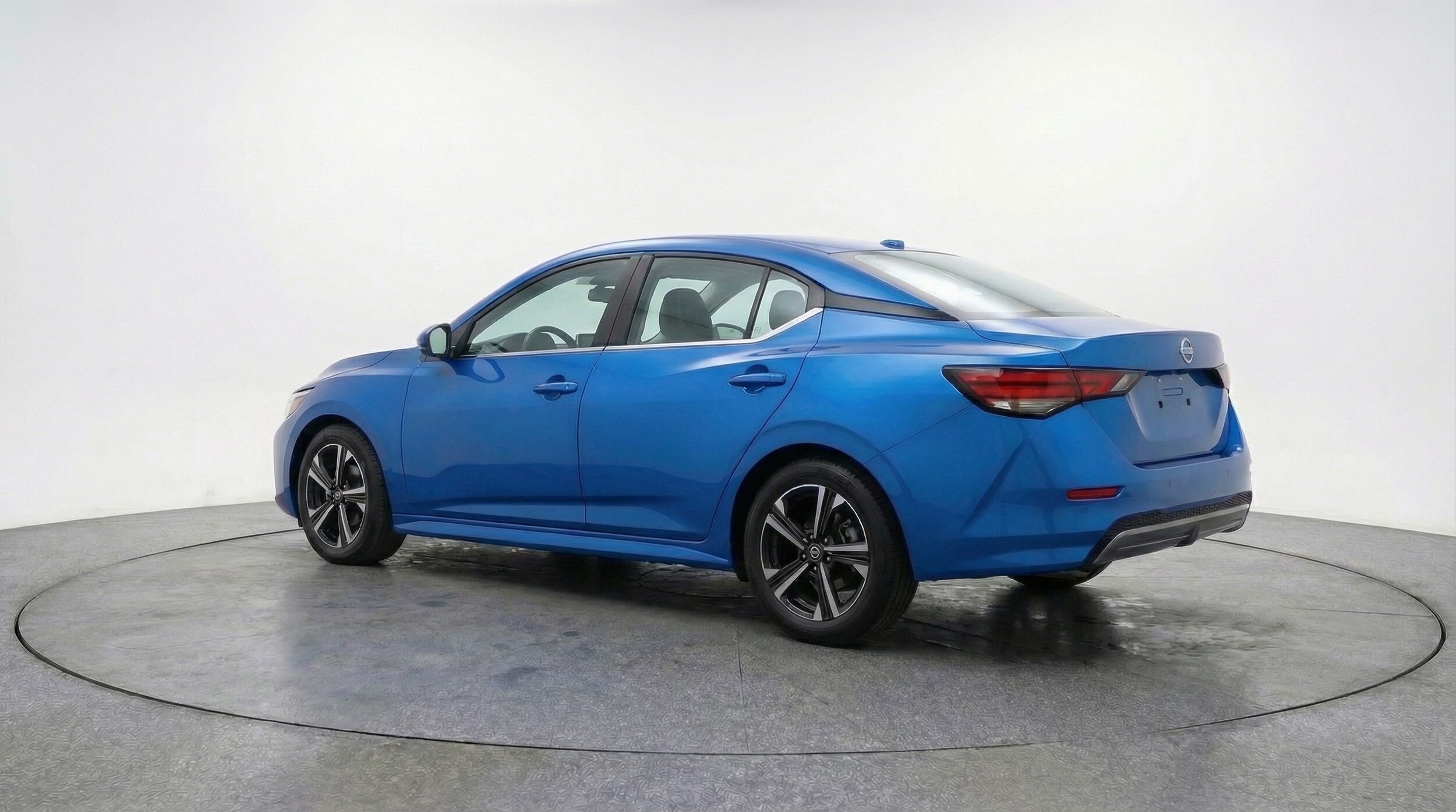 Thumbnail: 2025 Nissan Sentra - 5