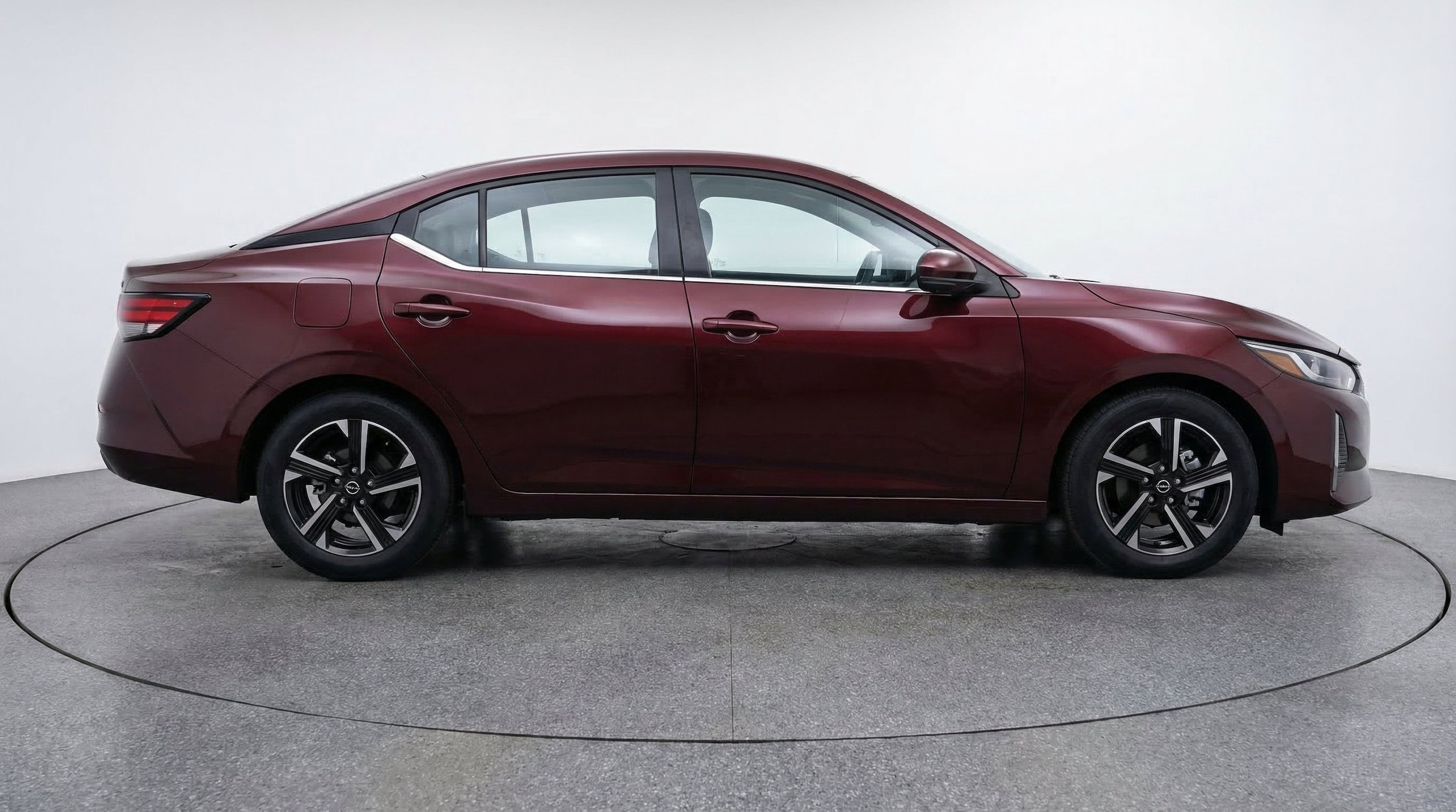 Thumbnail: 2025 Nissan Sentra - 11