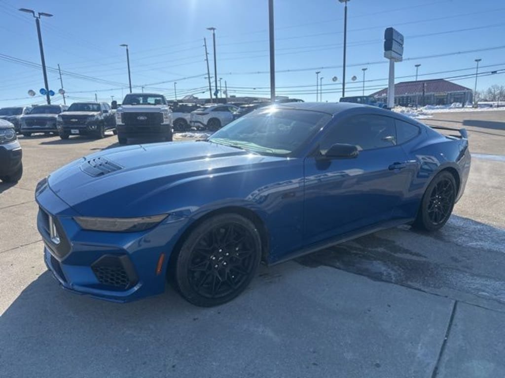Used 2024 Ford Mustang Coupe