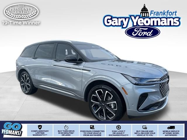 2024 Lincoln Nautilus Reserve's photo