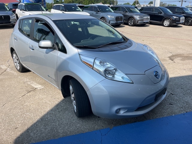 Used 2017 Nissan LEAF S with VIN 1N4BZ0CP2HC306818 for sale in Frankfort, KY
