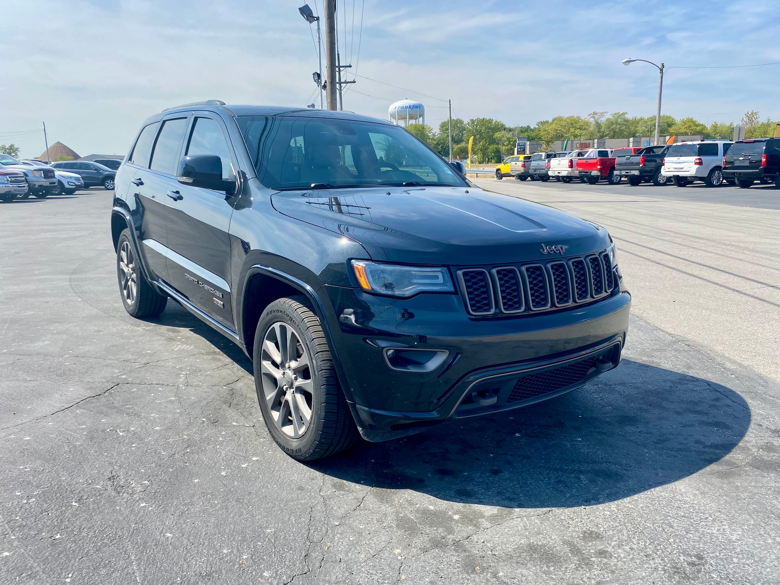 2016 Jeep Grand Cherokee Limited photo 3