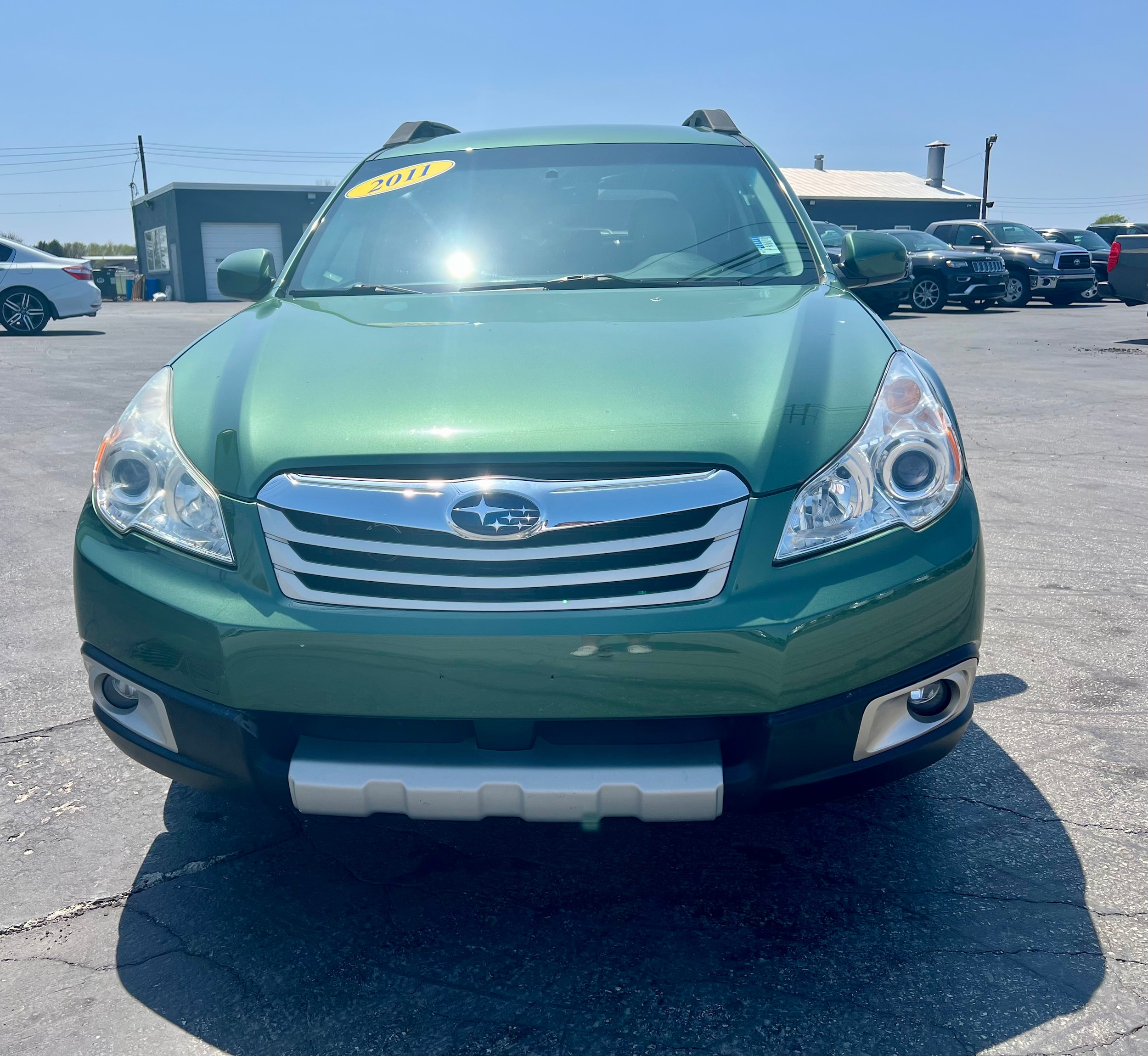 Used 2011 Subaru Outback I Premium with VIN 4S4BRBCC7B3335192 for sale in Frankfort, IN
