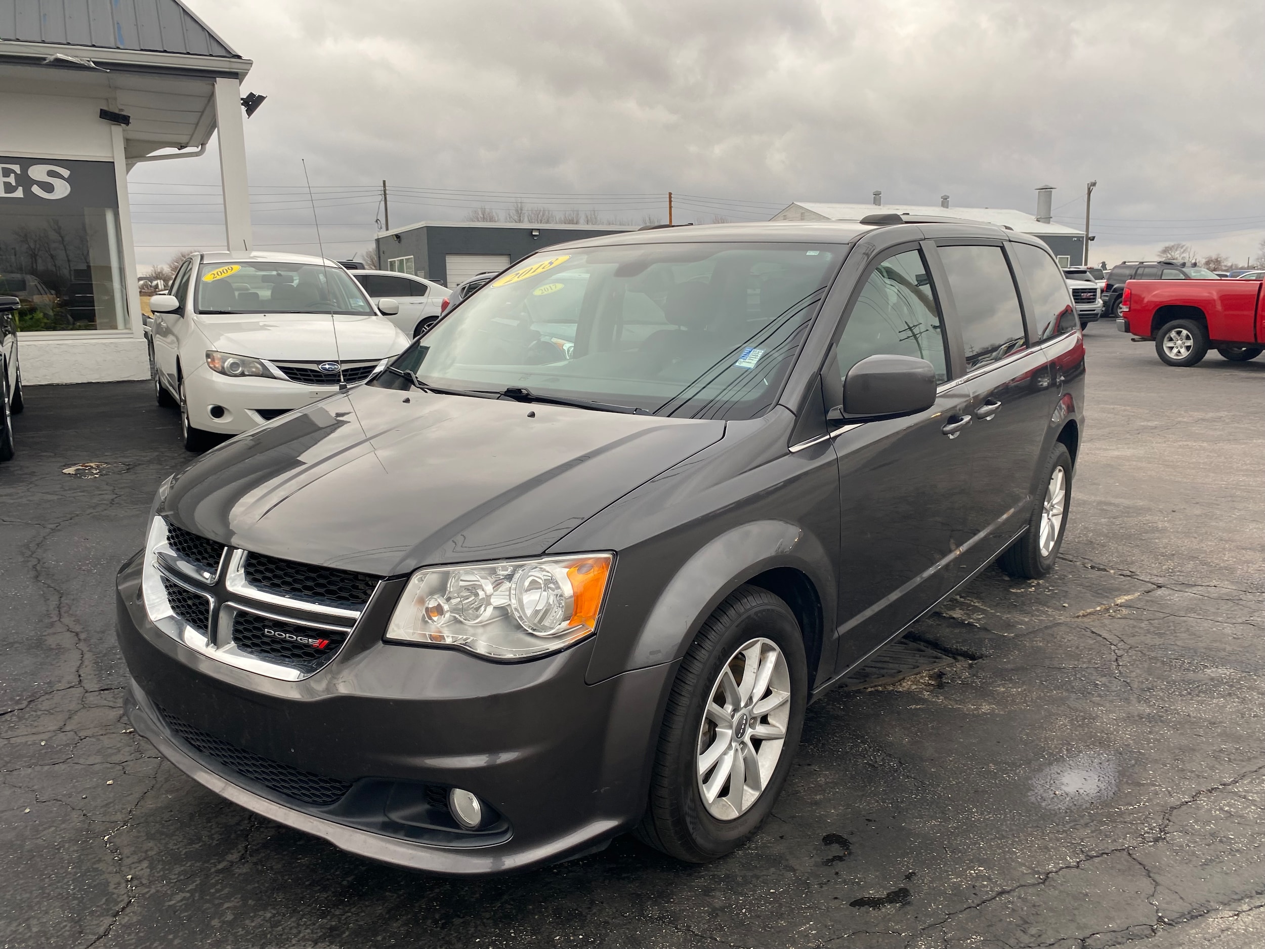 2018 Dodge Grand Caravan SXT's photo