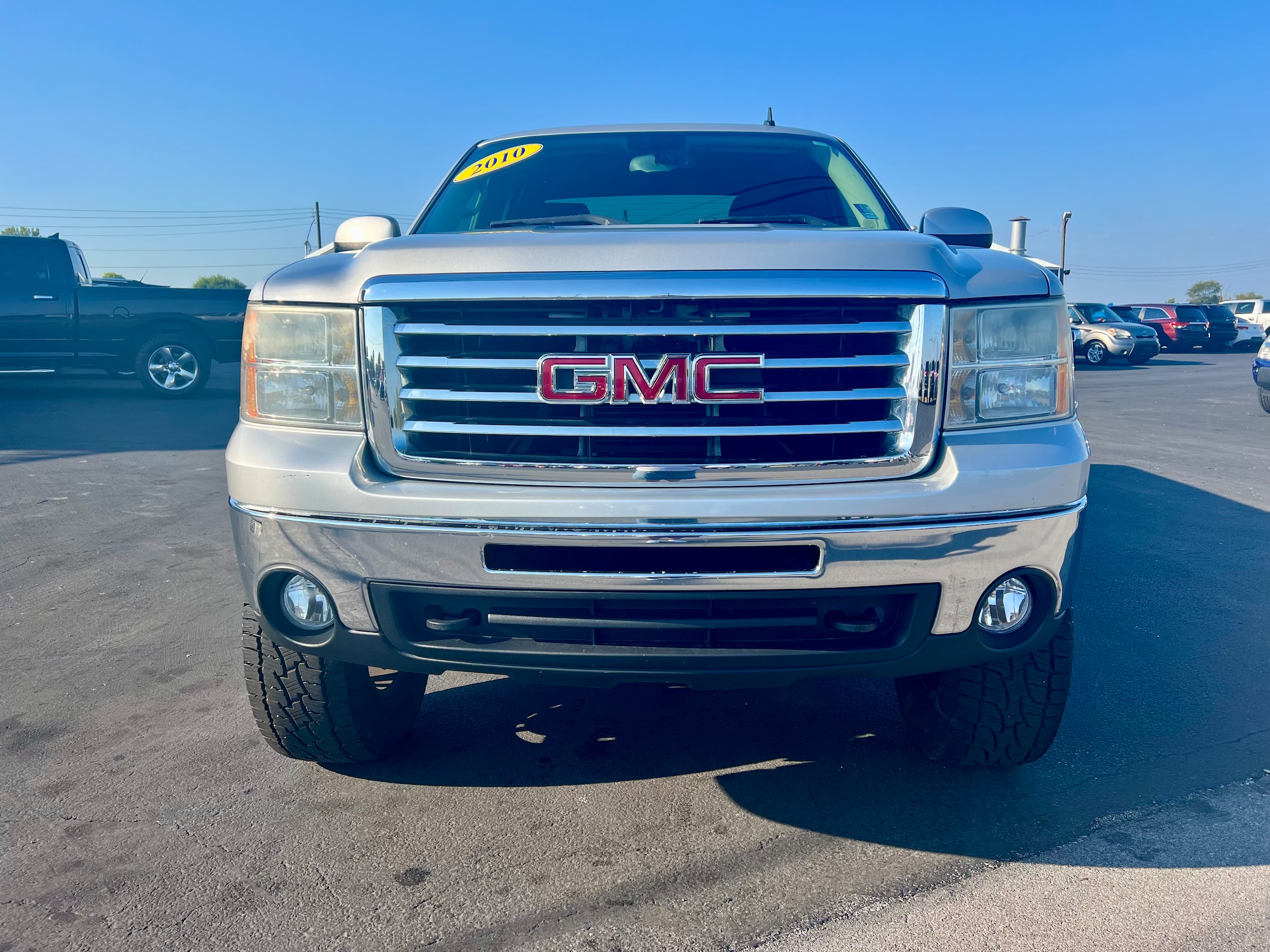 Used 2010 GMC Sierra 1500 SLT with VIN 1GTSKWE35AZ100049 for sale in Frankfort, IN