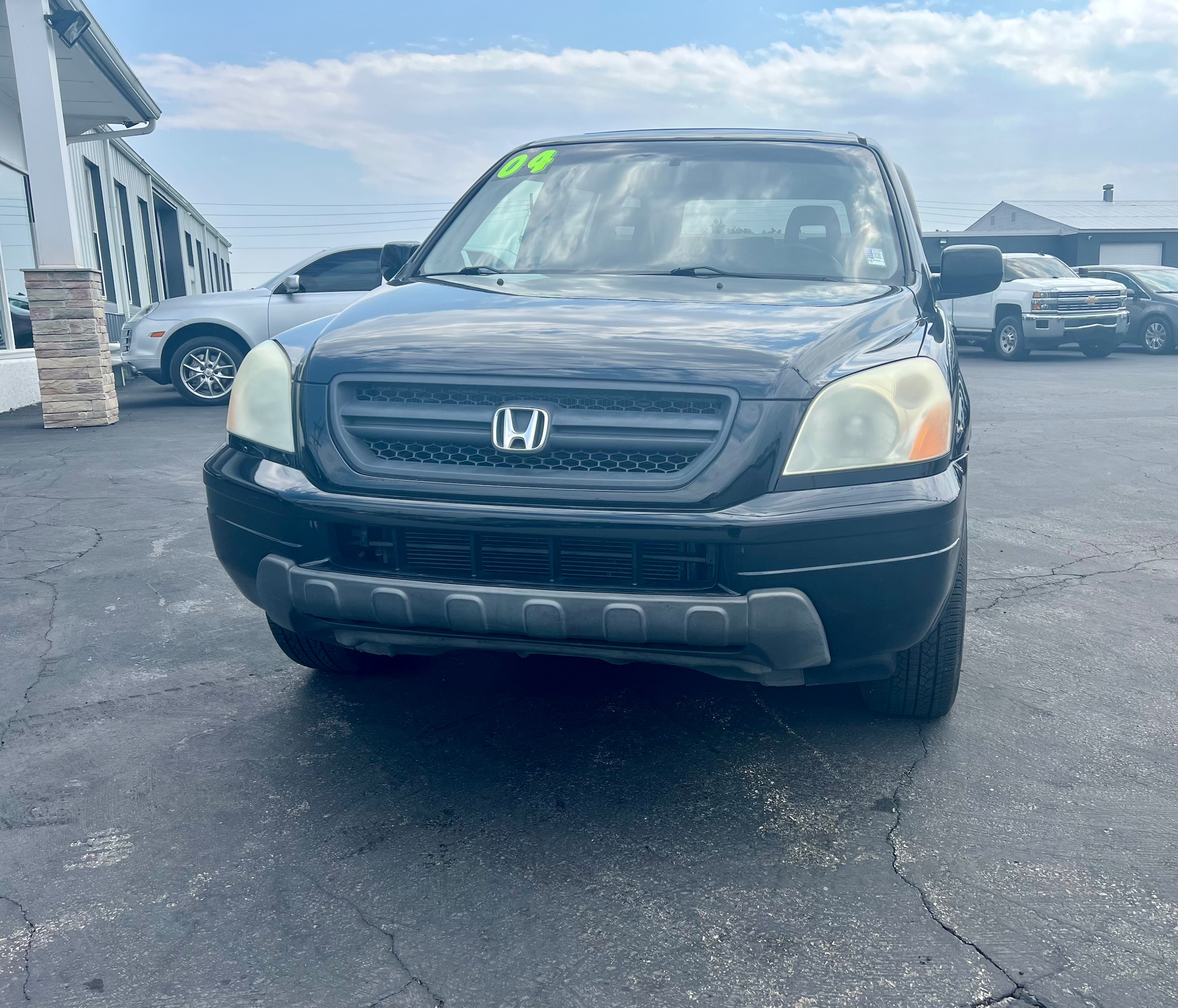 Used 2004 Honda Pilot EX with VIN 2HKYF18674H507941 for sale in Frankfort, IN
