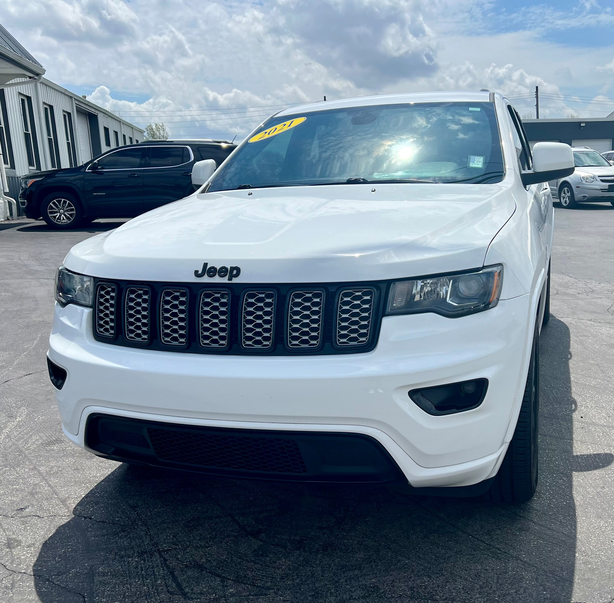 Used 2021 Jeep Grand Cherokee Laredo X with VIN 1C4RJFAG1MC651483 for sale in Frankfort, IN