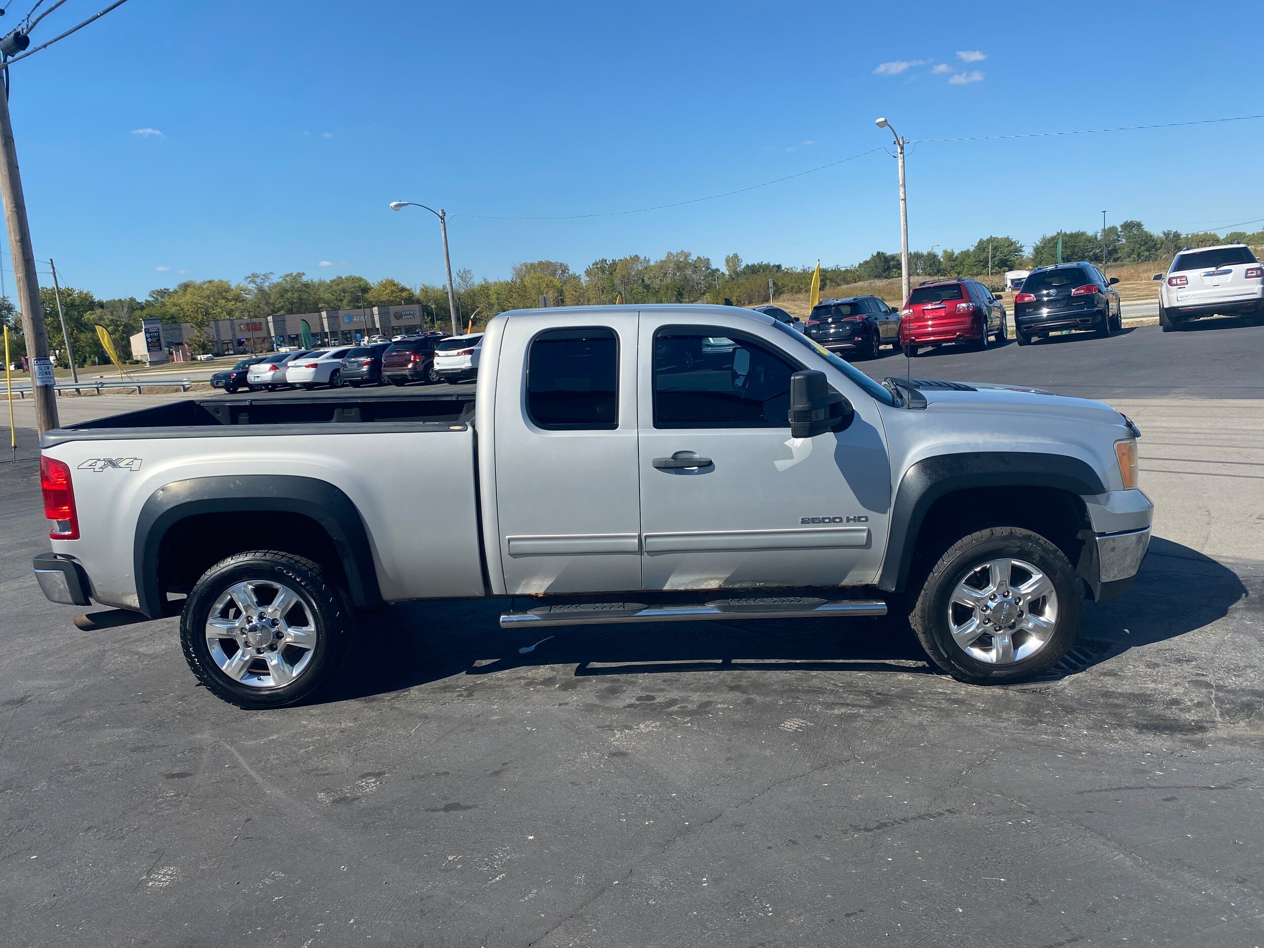 2011 Gmc Sierra SLE photo 3