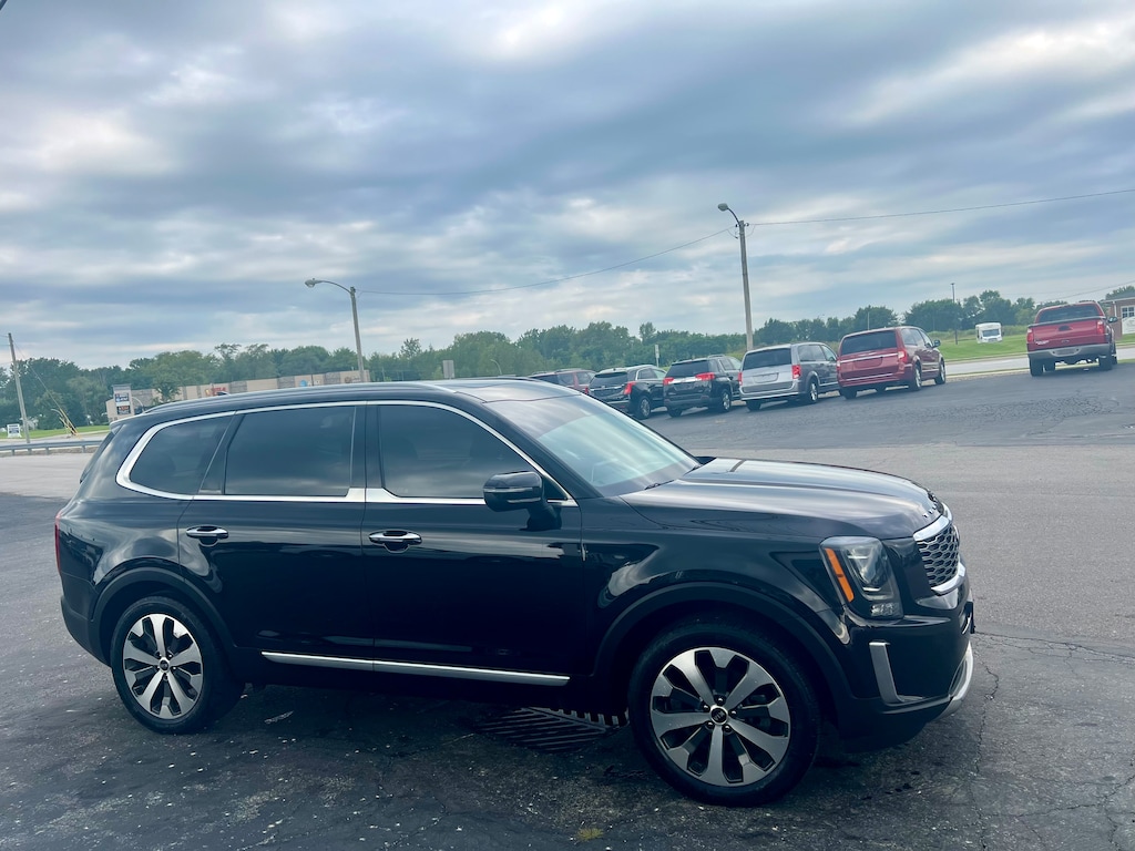 Used 2021 Kia Telluride S SUV
