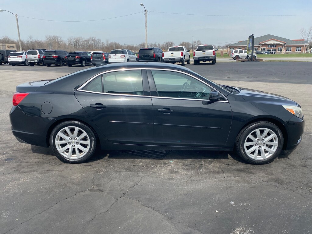 Used 2015 Chevrolet Malibu LT w/2LT Sedan