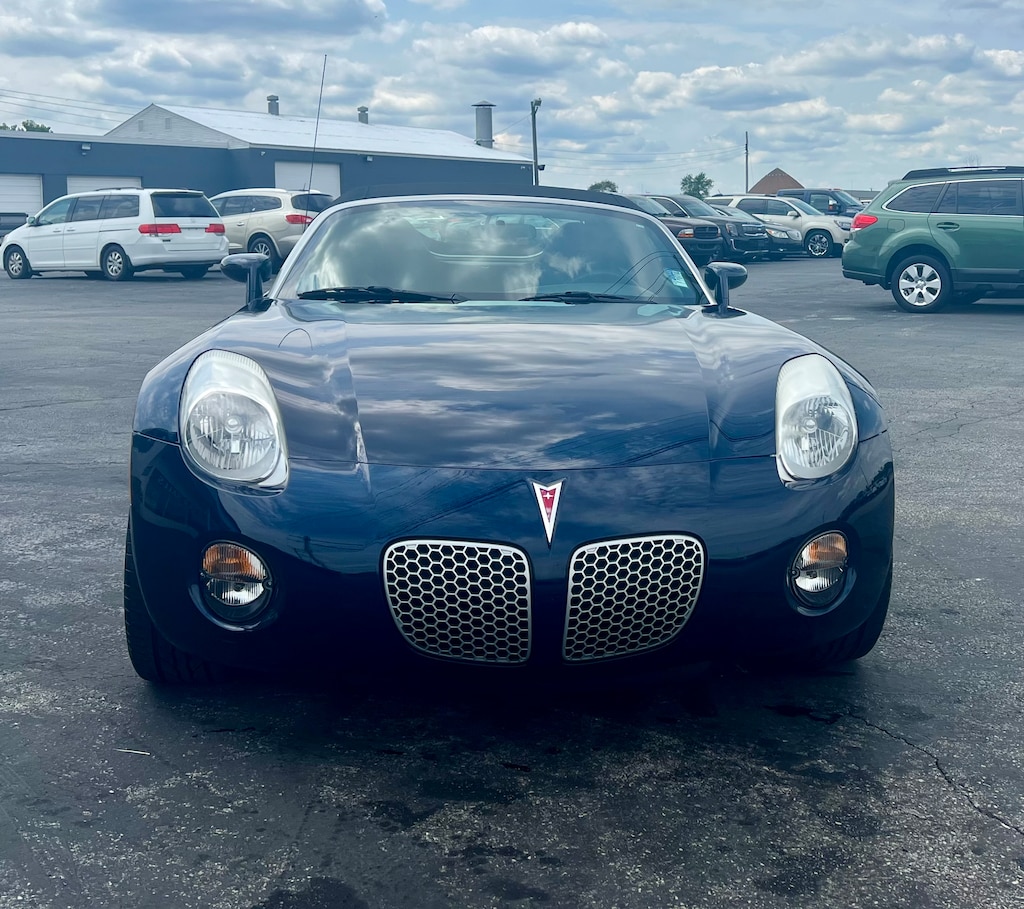 Used 2007 Pontiac Solstice Convertible