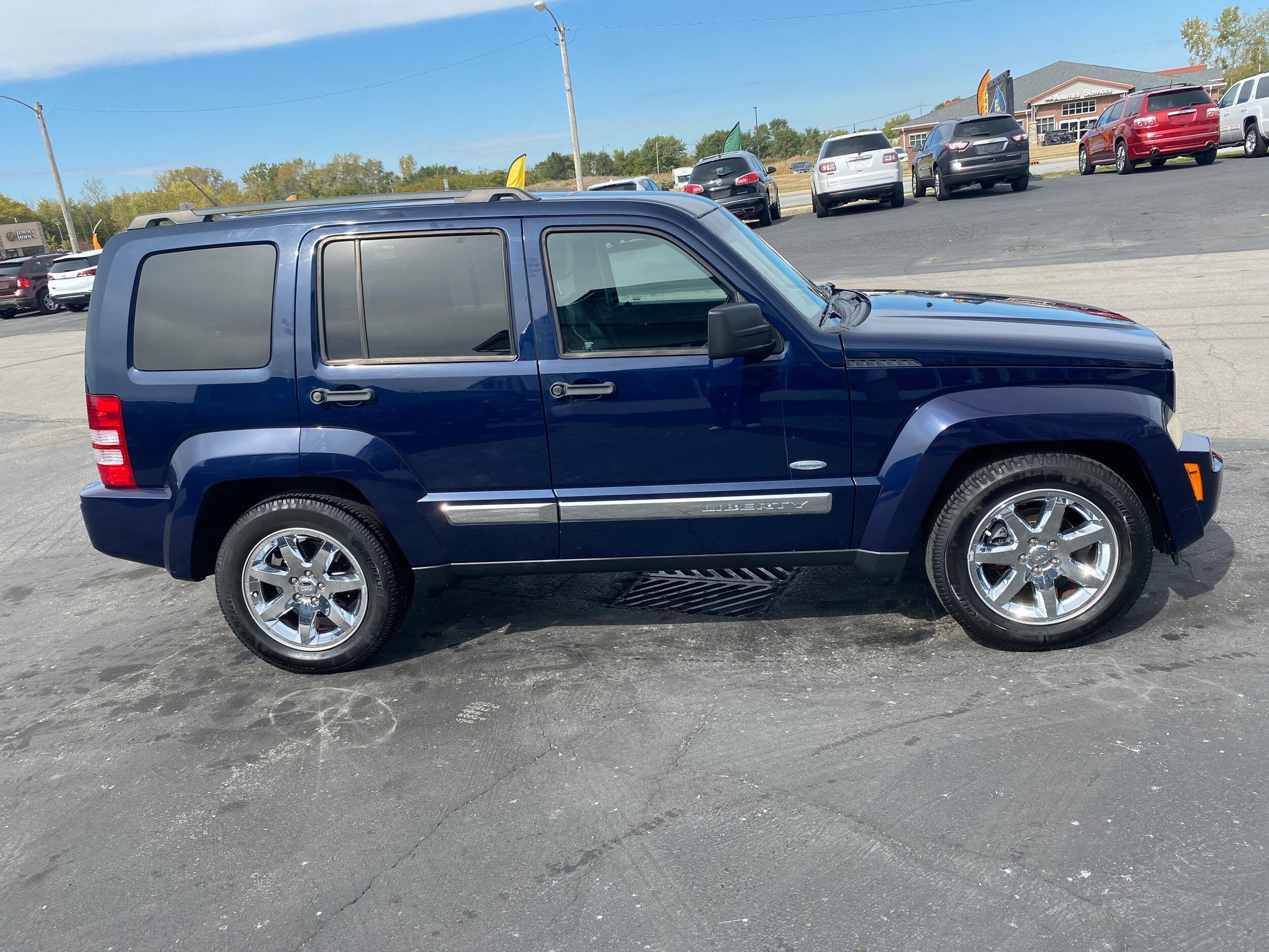 2012 Jeep Liberty Sport photo 2