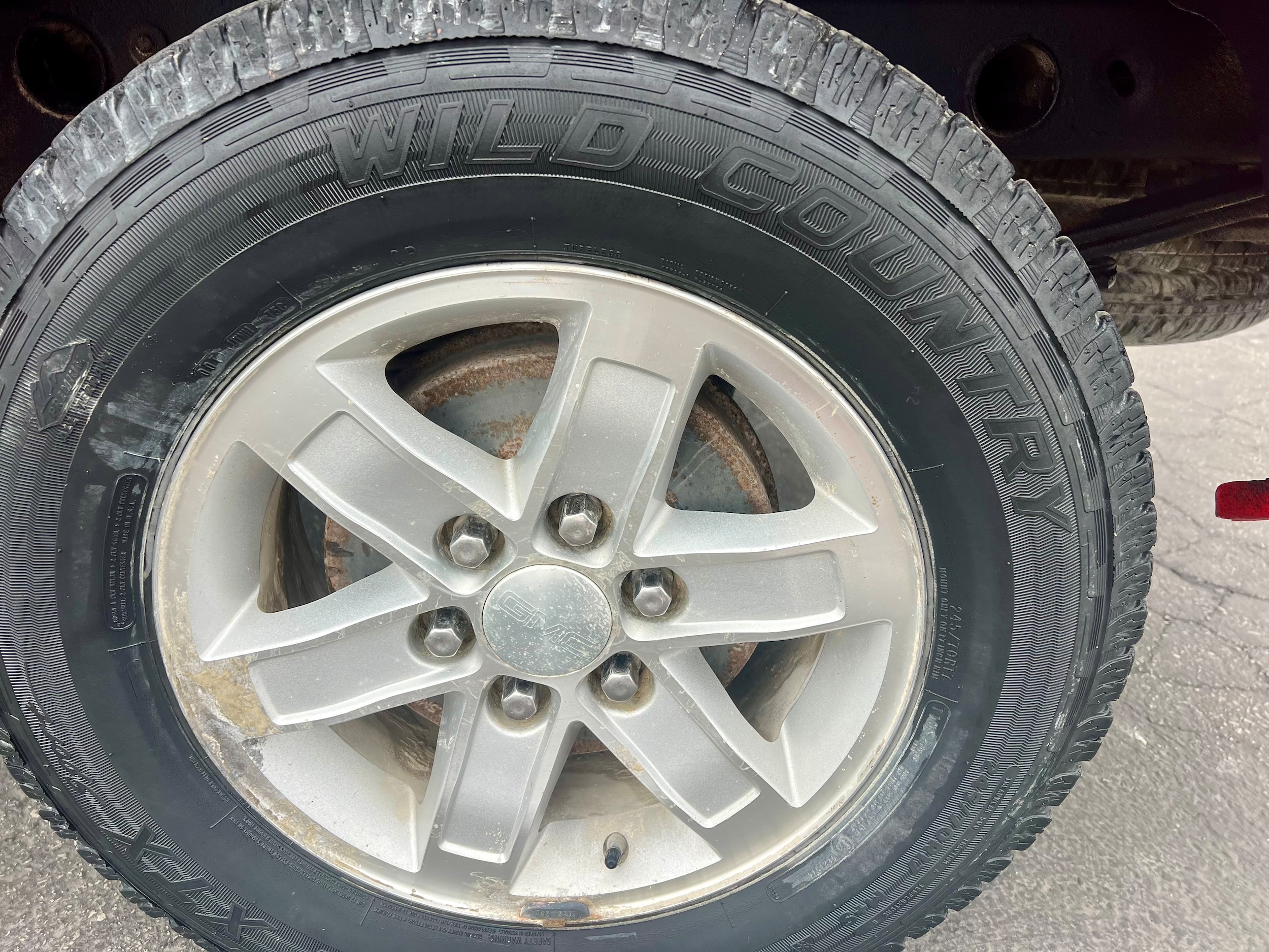 Used 2011 GMC Sierra 1500 SLE with VIN 1GTR1VE0XBZ258275 for sale in Frankfort, IN