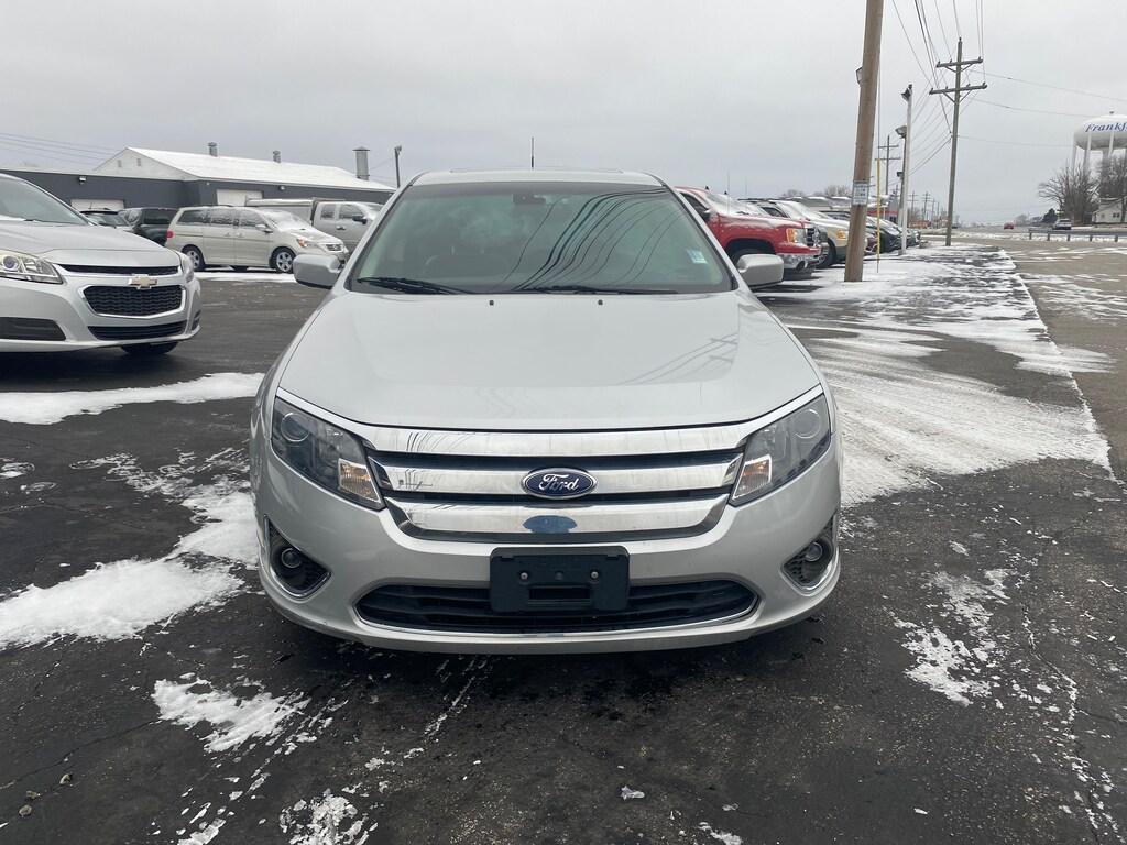 Used 2011 Ford Fusion SEL Sedan
