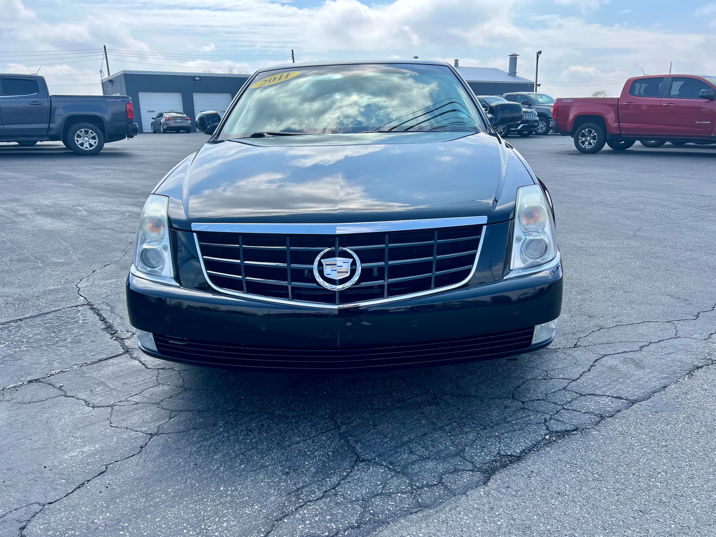 Used 2011 Cadillac DTS Premium Collection with VIN 1G6KH5E67BU139441 for sale in Frankfort, IN