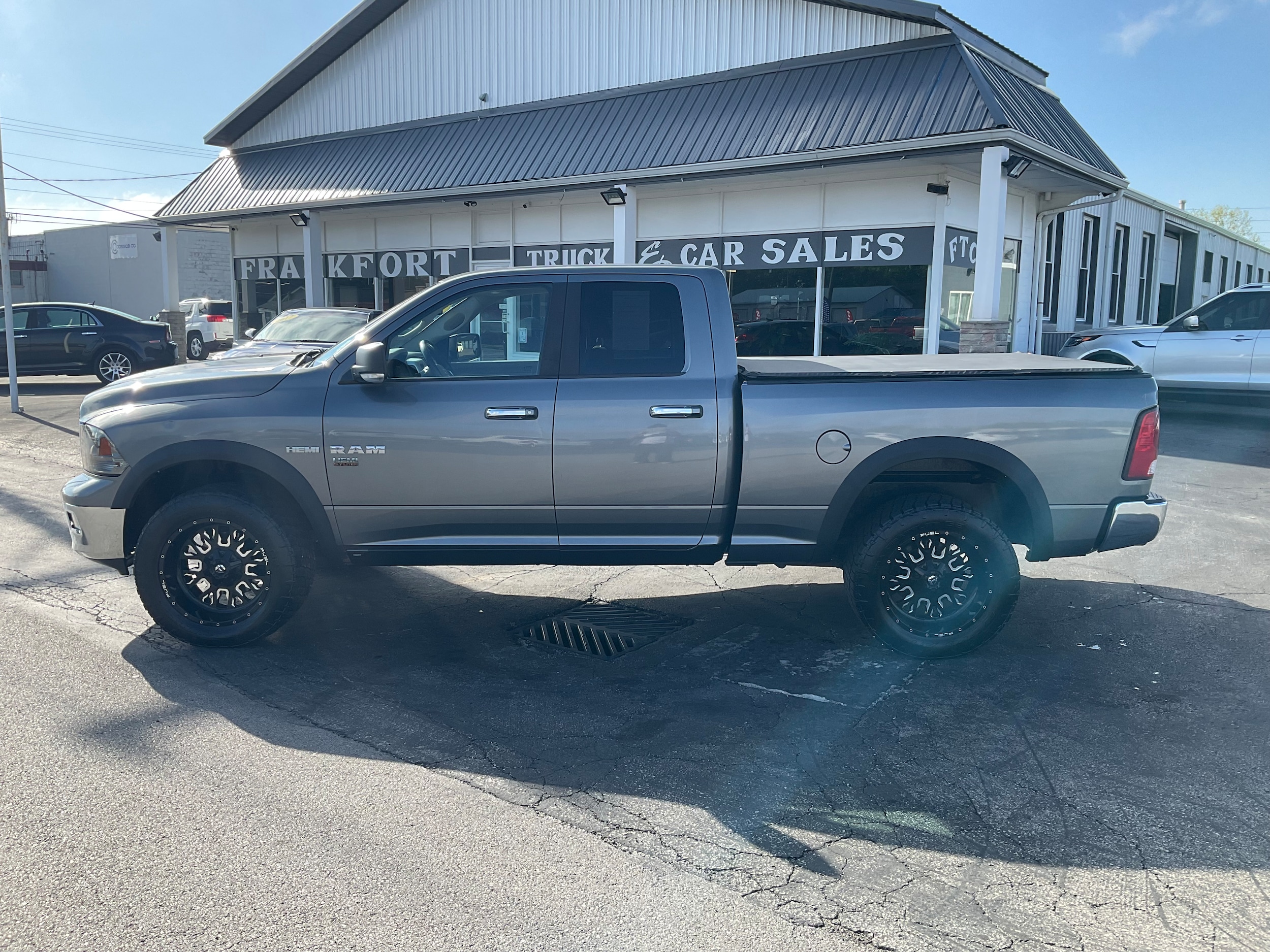 2010 RAM Ram 1500 Pickup SLT - Photo 8