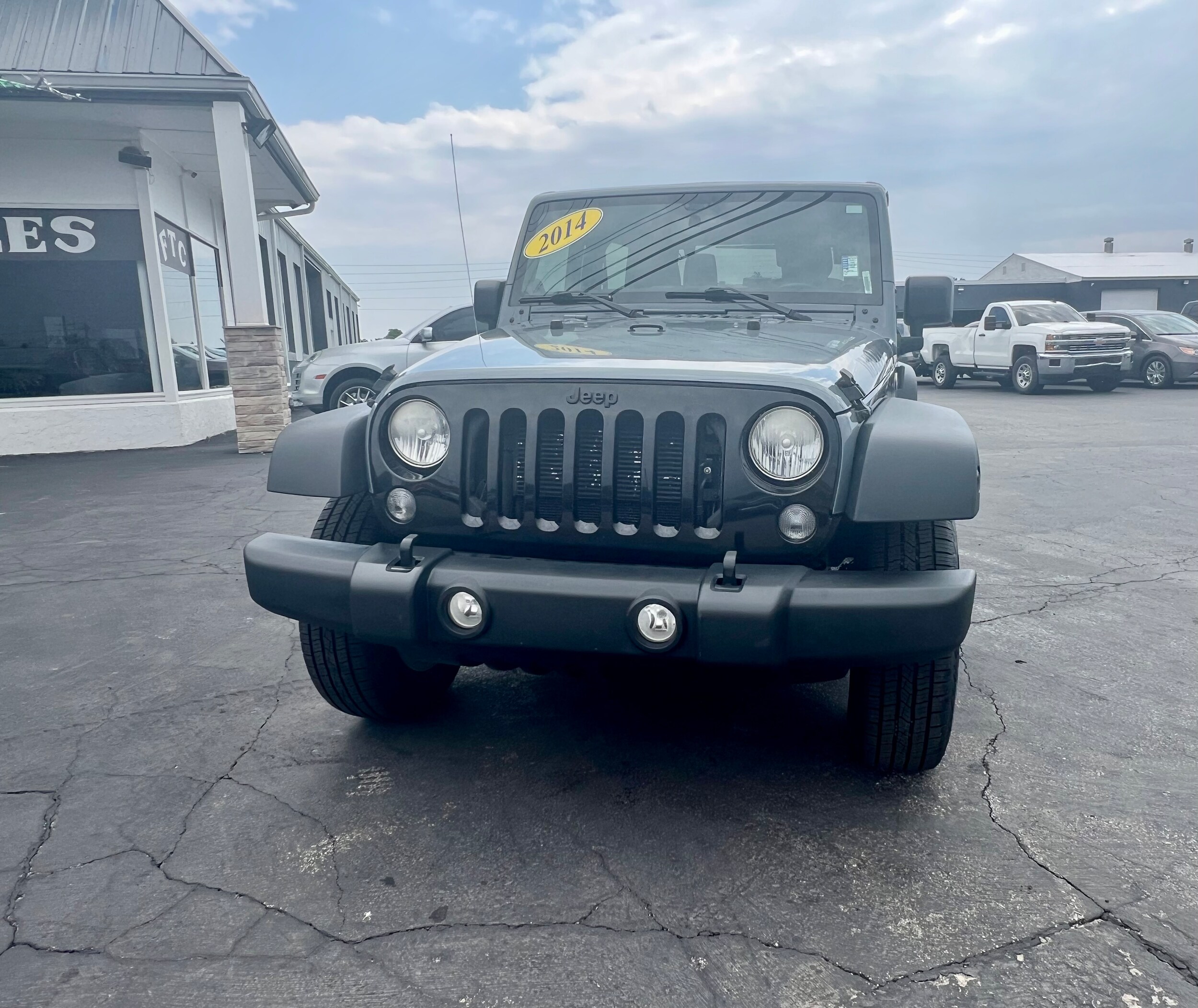 2014 Jeep Wrangler Sport Wheeler photo 2