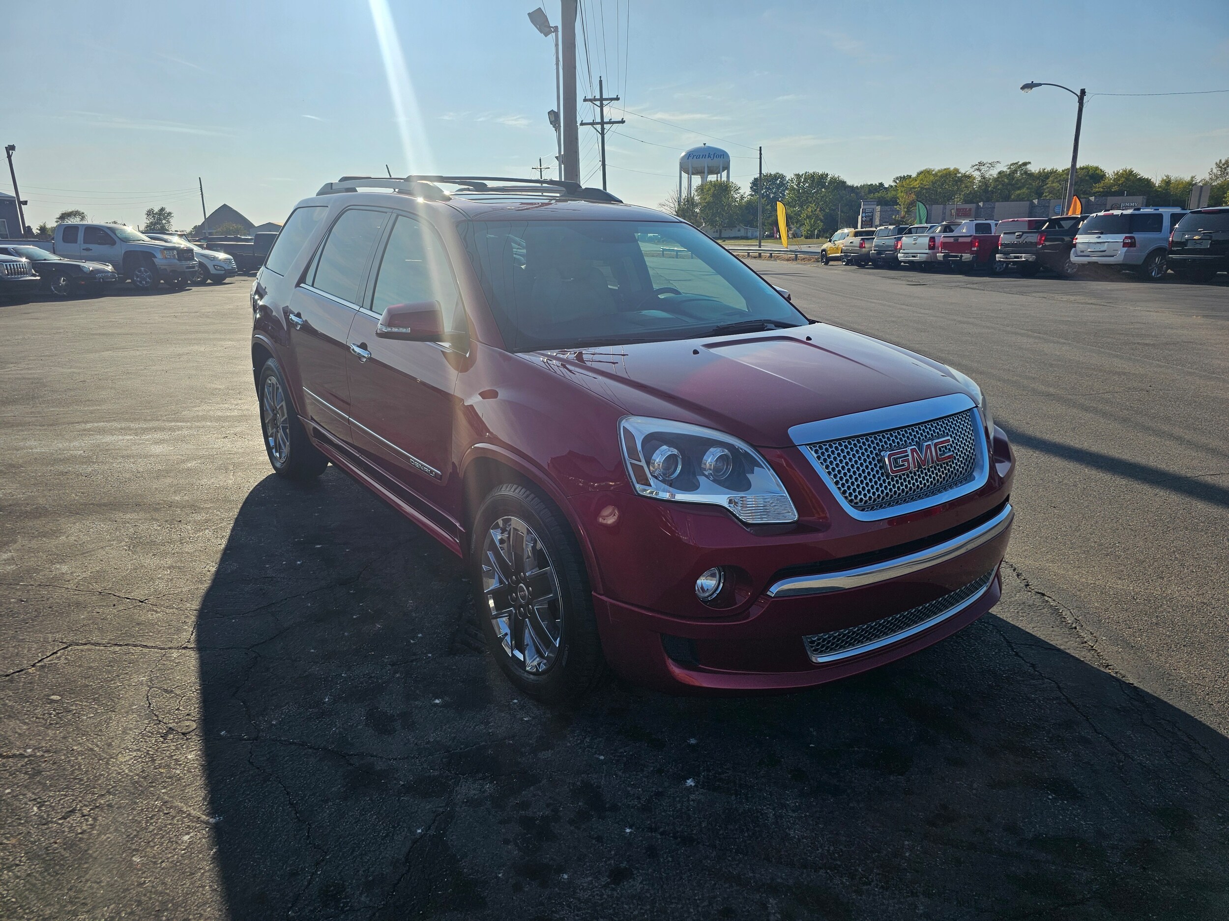 2012 Gmc Acadia Denali photo 2